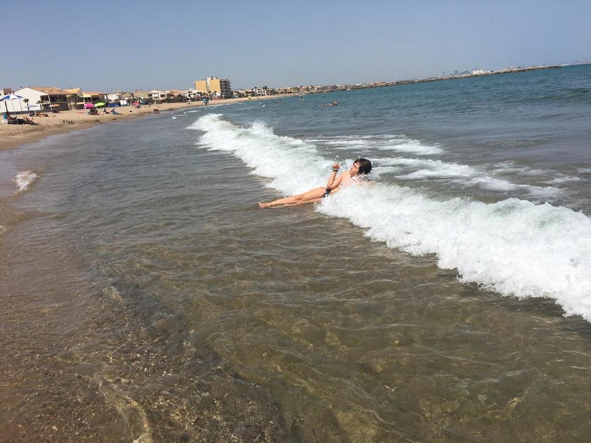 Apto Con Piscina En La Playa Cerca De Vlc Con Ac Пусоль Экстерьер фото