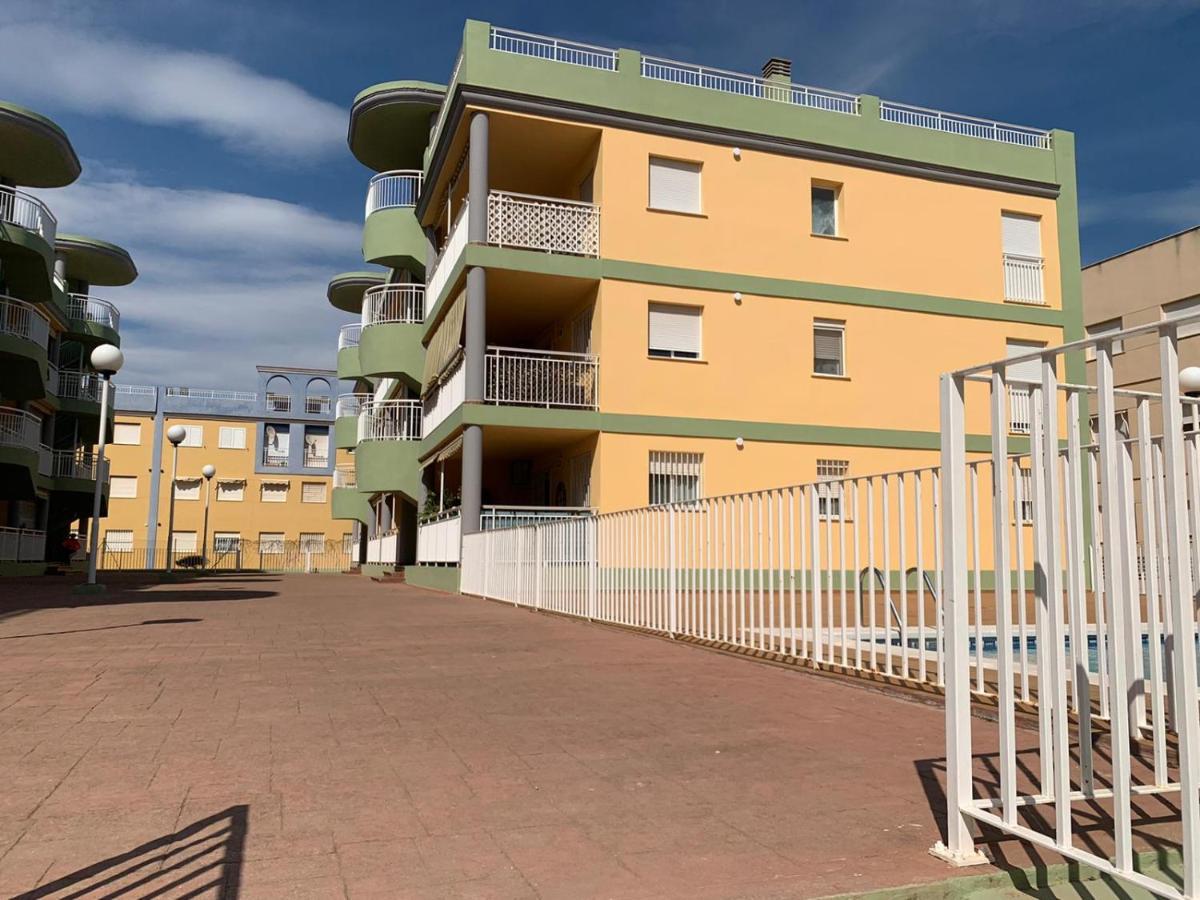 Apto Con Piscina En La Playa Cerca De Vlc Con Ac Пусоль Экстерьер фото